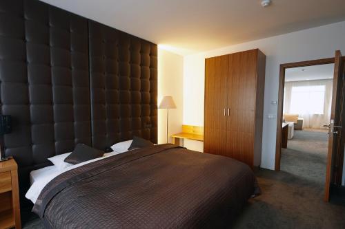 1 double bed