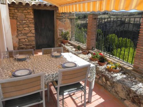  La Casita Bonita con La Vista Sleeps 6 in Alhama de Granada