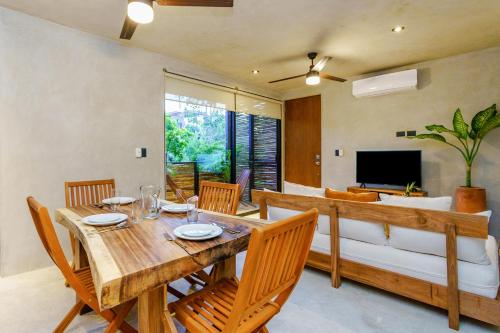 Eco-sustainable Luxury Between Beach Hotspots & Tulum Town by Stella Rentals - image 4