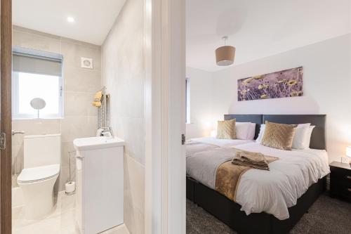 Tannery House | 3 Bedrooms, Parking, Wi-fi - Southport Beach