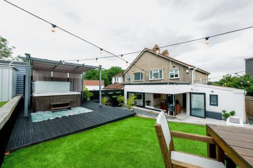 Spacious House with Garden and Hot-tub gîte à louer Whitchurch