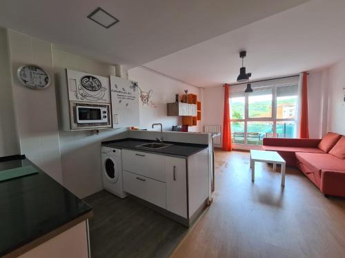  La casita de voto in Bádames