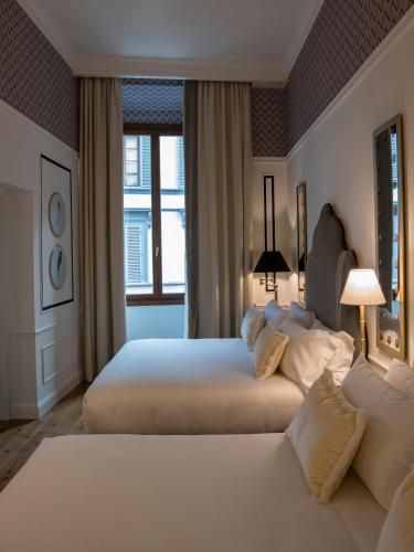 324725740 IL Tornabuoni The Unbound Collection by Hyatt