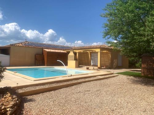 CASA DE CARLA Villa 10 pers billard et piscine gîte à louer Clermont-l'Hérault