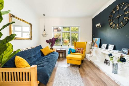 NEW Lux 3BD Family Home wgarden - North London gîte à louer Kingsbury