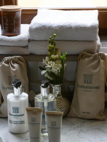 324726935 IL Tornabuoni The Unbound Collection by Hyatt