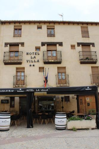 Hotel La Villa in Requena