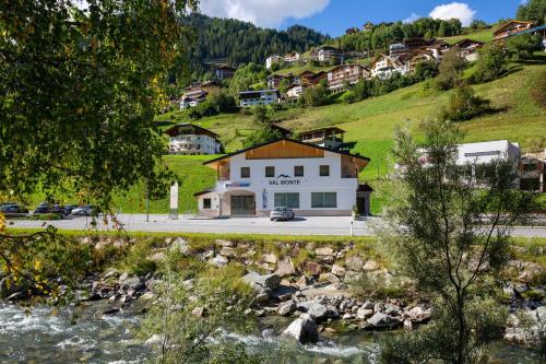 Val Monte - image 6