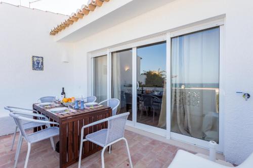 CoolHouses Algarve Luz, 3 Bed Townhouse w/ beautiful sea view, Luz Bay 76