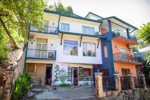 Funk Bunks - Mount View, Kandy (photo 2)