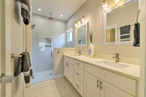 Panama City Beach House with Private Hot Tub! - image 10