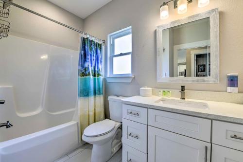 Panama City Beach House with Private Hot Tub! - image 11
