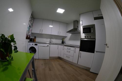 Konyha, Amanece Monegrillo Apartamentos in Lanaja