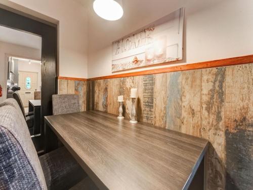 Pleasant apartment in Sint Maartensbrug with garden