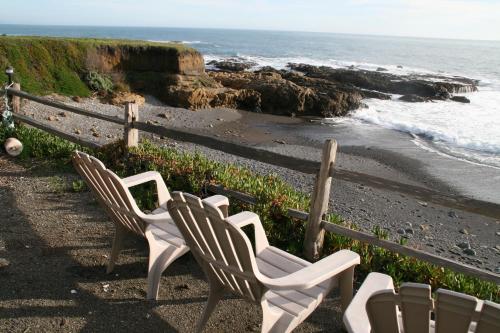 The Oceanfront Inn - 해변