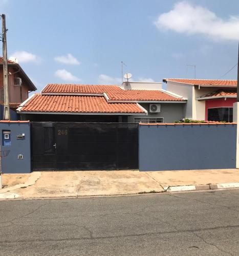 Casa Premiatto - Rua Santo Antônio do Jardim