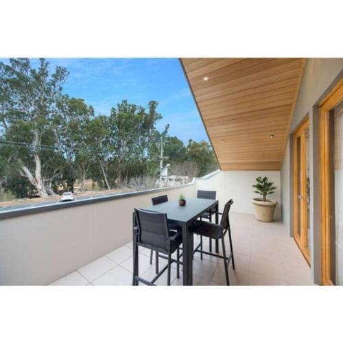 The Waterside by Echuca Holiday Homes