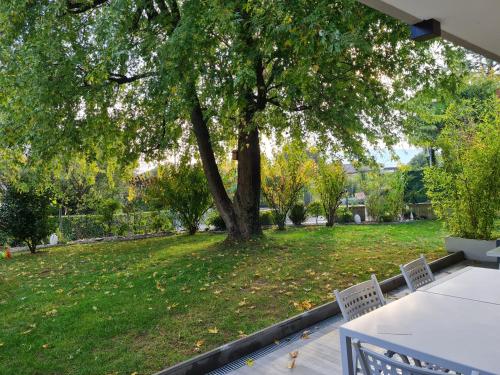 Triple Room with Garden View