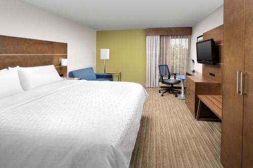 Holiday Inn Express Andover North - Lawrence