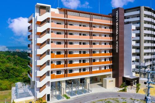 Yenn's Marina inn. RYCOM - Main