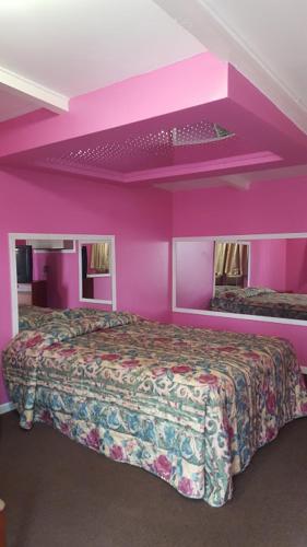 BEACON MOTEL