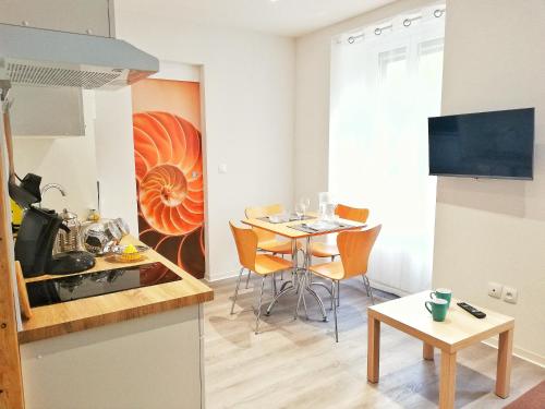 One-Bedroom Apartment - Coeur de Spirale