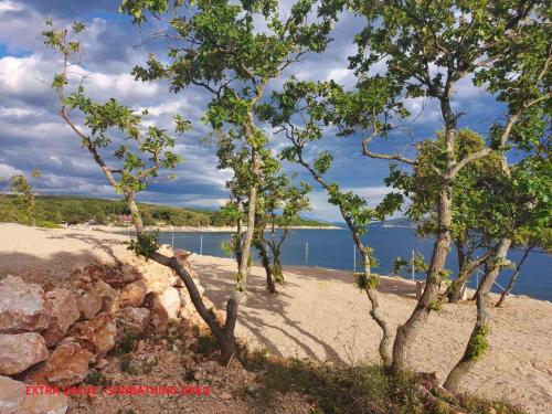 La Vista apartments with pool La Vista apartments with pool