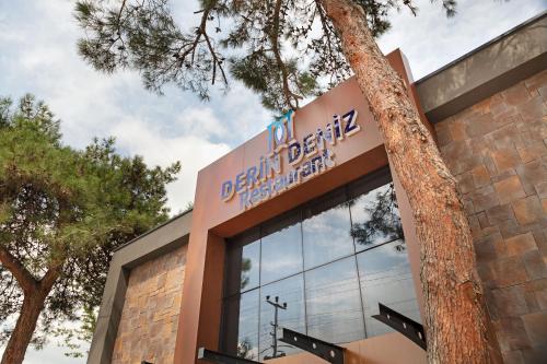 DERİN DENİZ BOUTİQUE HOTEL & RESTAURANT