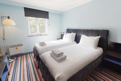 Village Hotel Nottingham - image 10