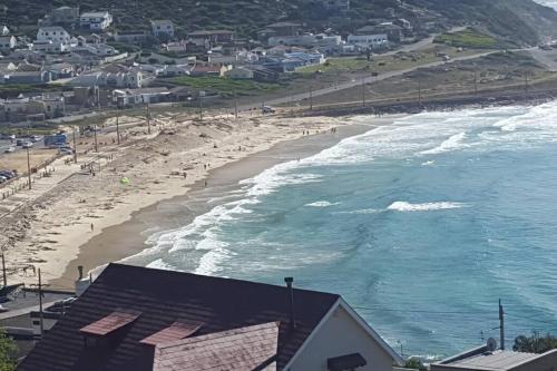 18 Steps - Seaside Cottage with breathtaking views, Le Cap
