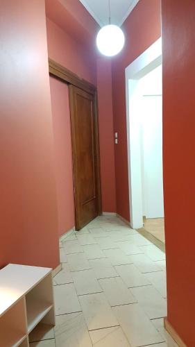 Apricot Apartment - Athens Center 6 BD 2.5 BATH - image 8