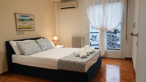 Apricot Apartment - Athens Center 6 BD 2.5 BATH - image 3