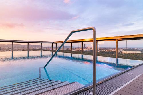  Triiiple Tower Dream Apartments with Rooftop-Summer-Pool in Wien