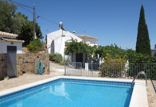  Casa del Pino, Pension in Iznájar bei Encinas Reales