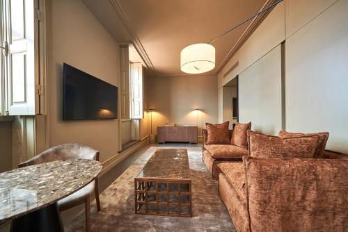 PortoBay Flores - image 6