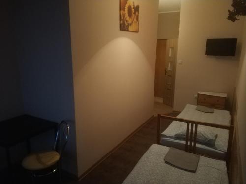 Hotel Mark – Marki, NC