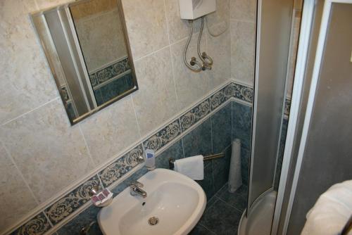 Apartments & Rooms Elite - image 2