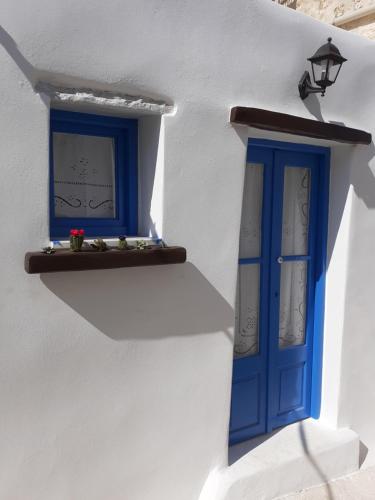 Card postal. gîte à louer Syros