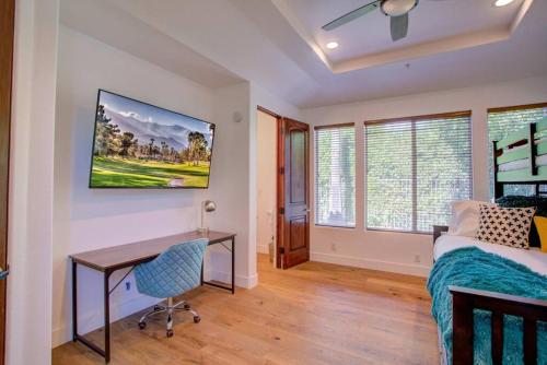 Luxury Palm Springs Retreat w/ Heated Pool & Spa detail
