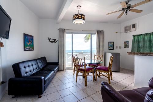 Scandi Divers 1-Condo Unit