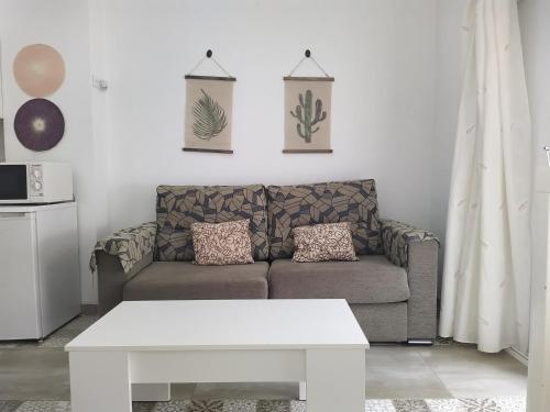  Luceros Apartamentos Alicante in Alicante