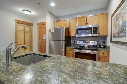 Co204 Copper One Lodge Condo - image 14