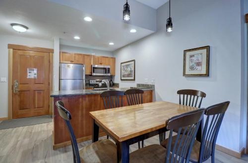 Co204 Copper One Lodge Condo - image 3