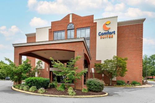 Comfort Suites Near Potomac Mills