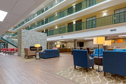 Comfort Suites Near Potomac Mills