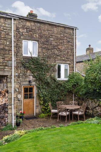 Bramble Cottage is a wonderful country cottage in the village of Hetton