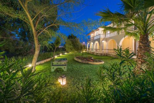 Garden, Helen & Theo Studios in Zakynthos Island