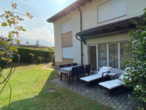 Vrt, Bellissimo appartamento con giardino sul lago di Lugano in Morcote