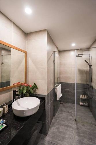 500m2✧SuperLuxuryPenthouse✧6BRs✧✧SkyBBQGarden✧Sauna✧Pool