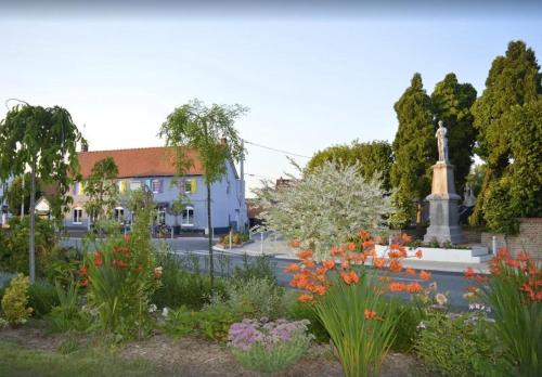 Maison de 6 chambres avec jardin clos et wifi a Saint Josse